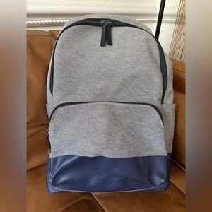Everlane Modern Zip Backpack